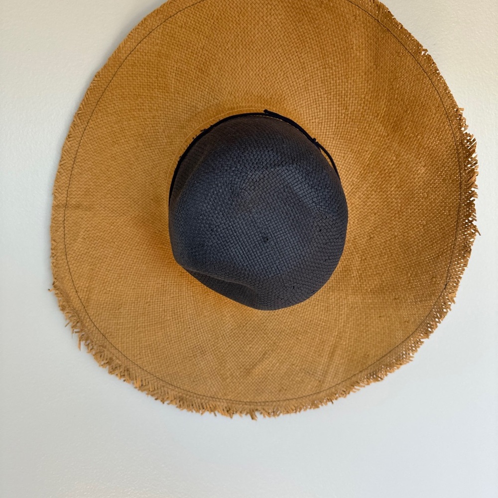 Albertus Swanepoel straw hat new